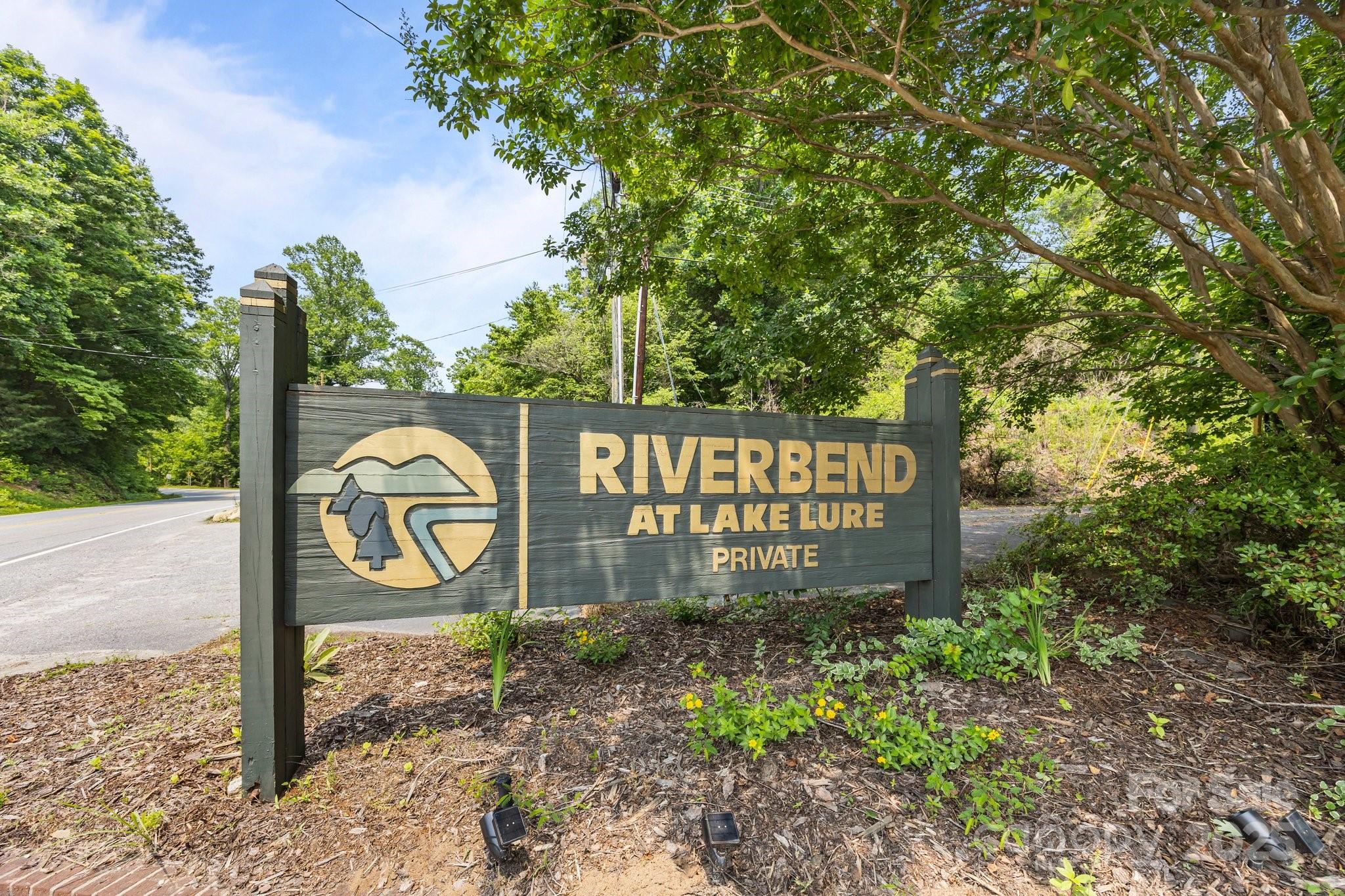 158 Raven Boulevard Property Photo 22