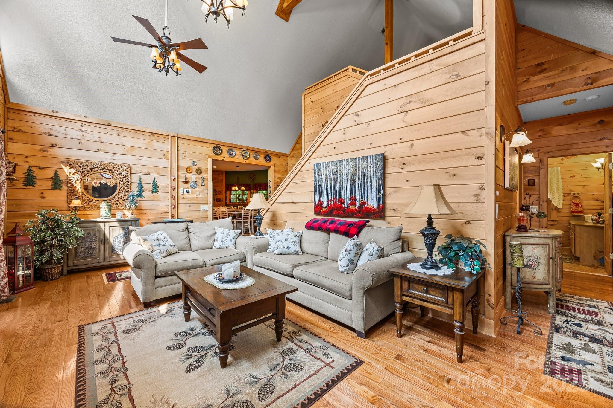 158 Raven Boulevard Property Photo 25
