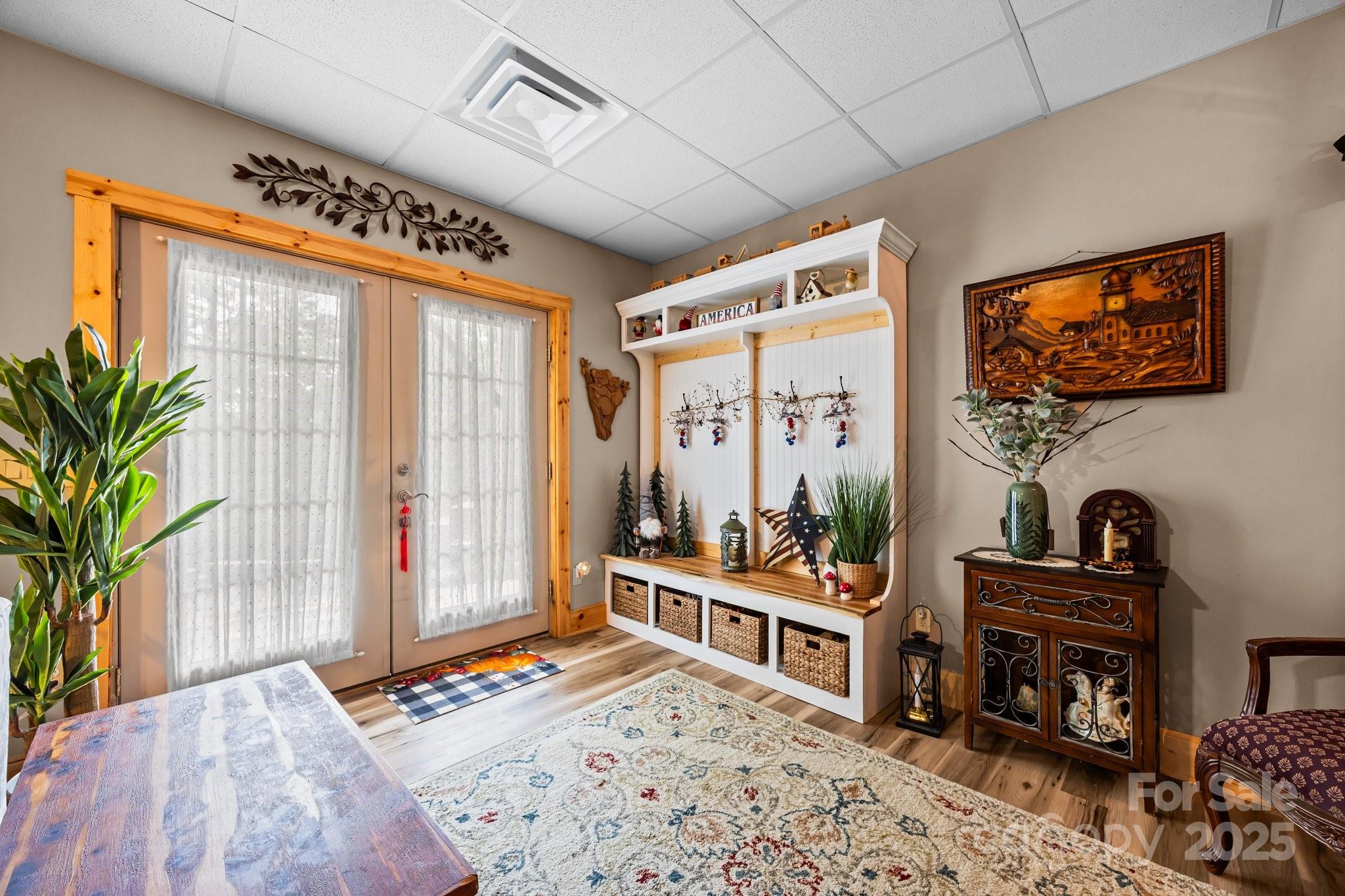158 Raven Boulevard Property Photo 37