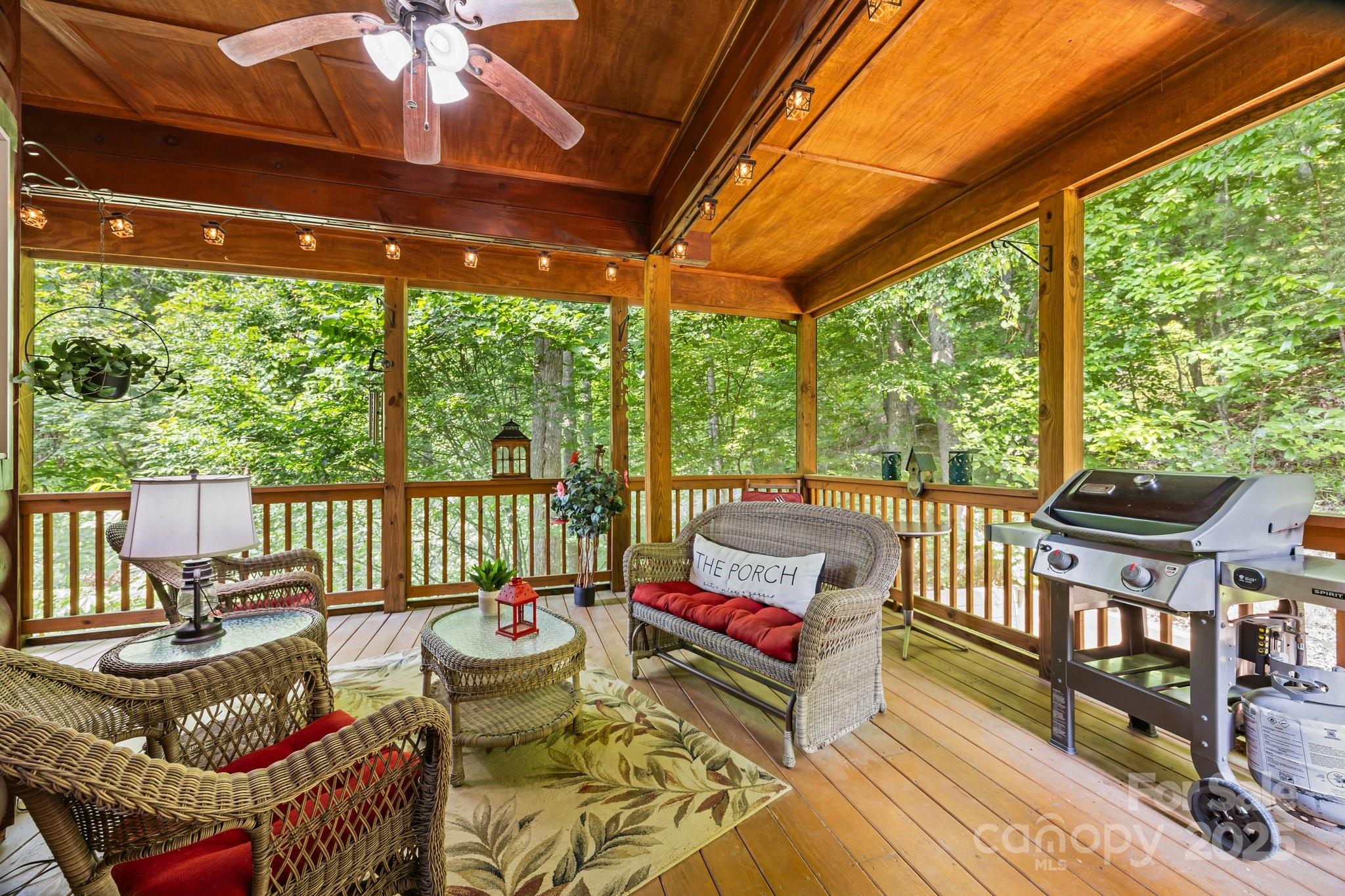 158 Raven Boulevard Property Photo 45