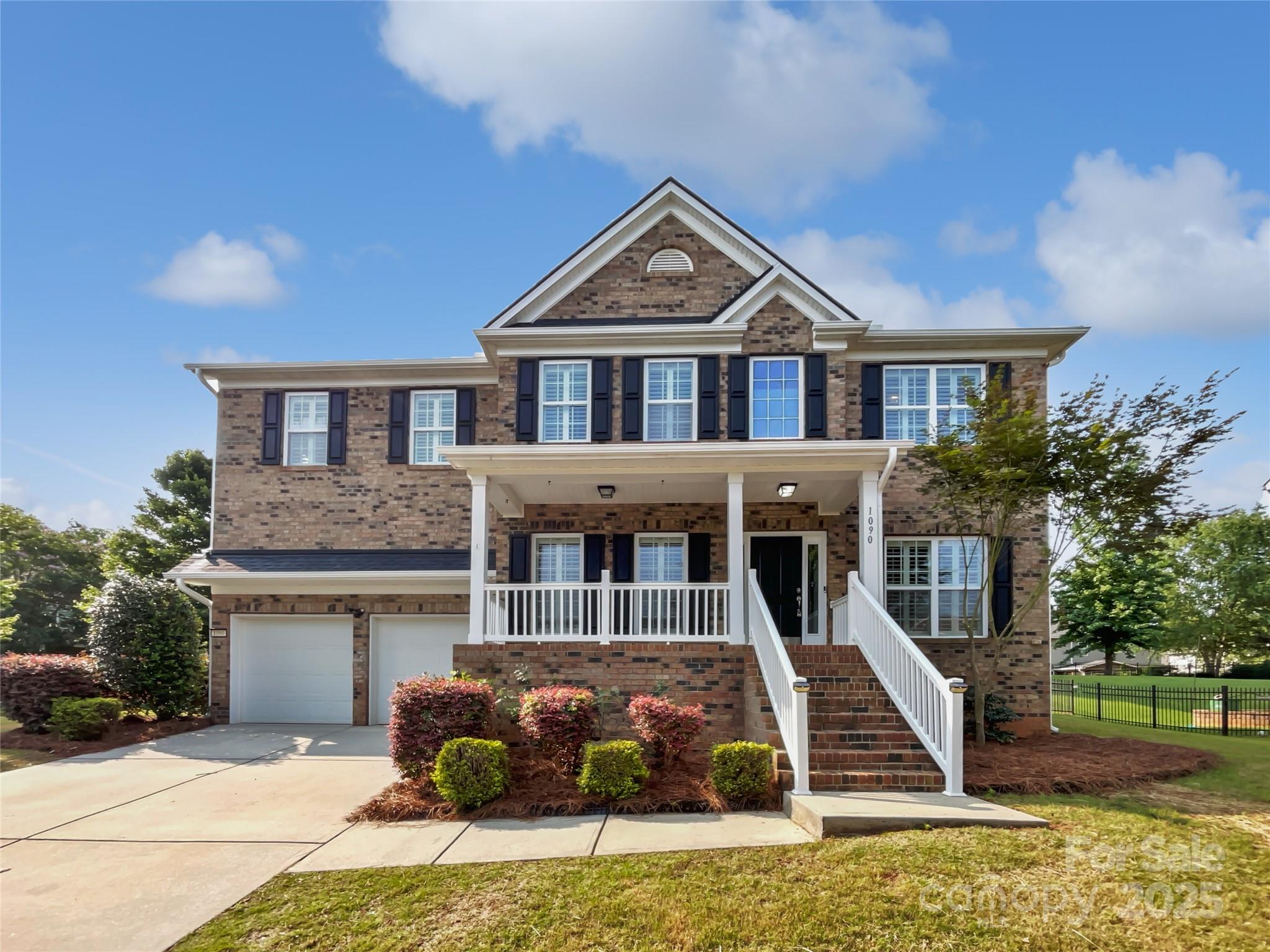 1090 Mclaren Drive