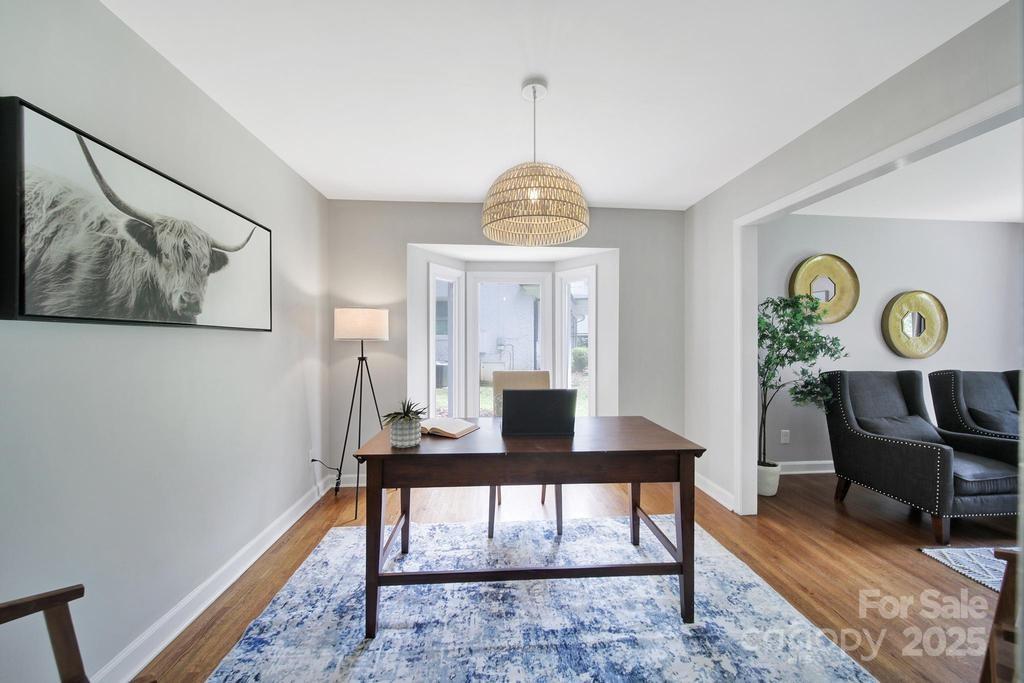 3800 Lovett Circle Property Photo 6