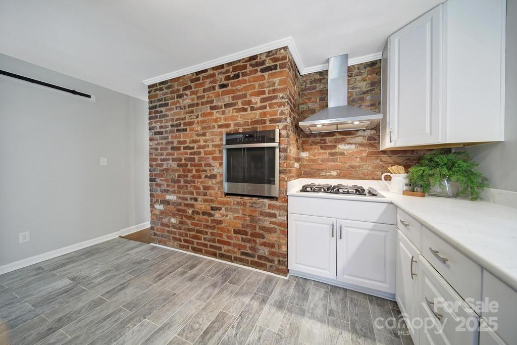 3800 Lovett Circle Property Photo 19