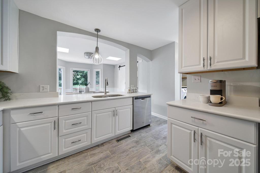 3800 Lovett Circle Property Photo 20