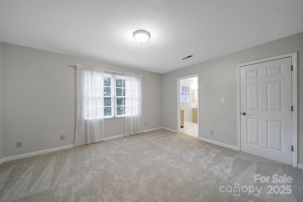 3800 Lovett Circle Property Photo 36