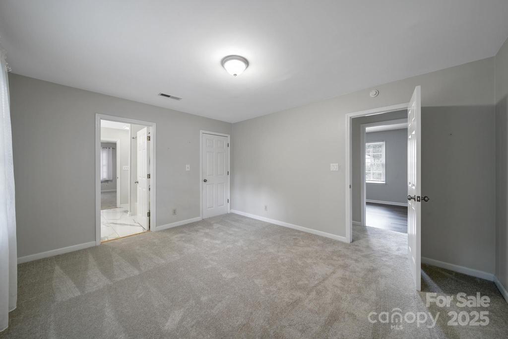 3800 Lovett Circle Property Photo 37