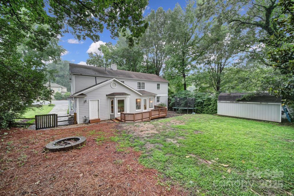 3800 Lovett Circle Property Photo 42