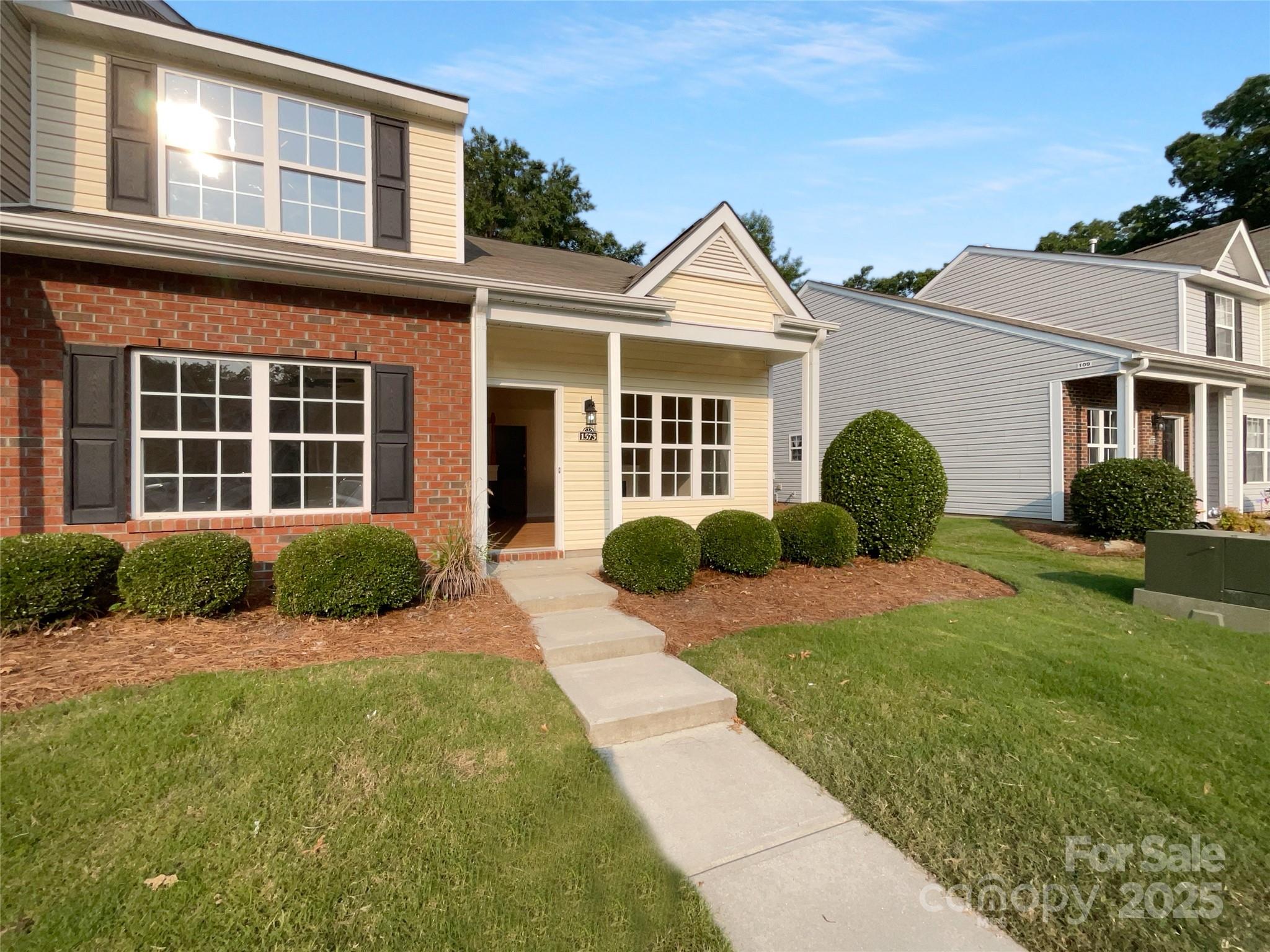 1573 Maypine Commons Way Property Photo 1