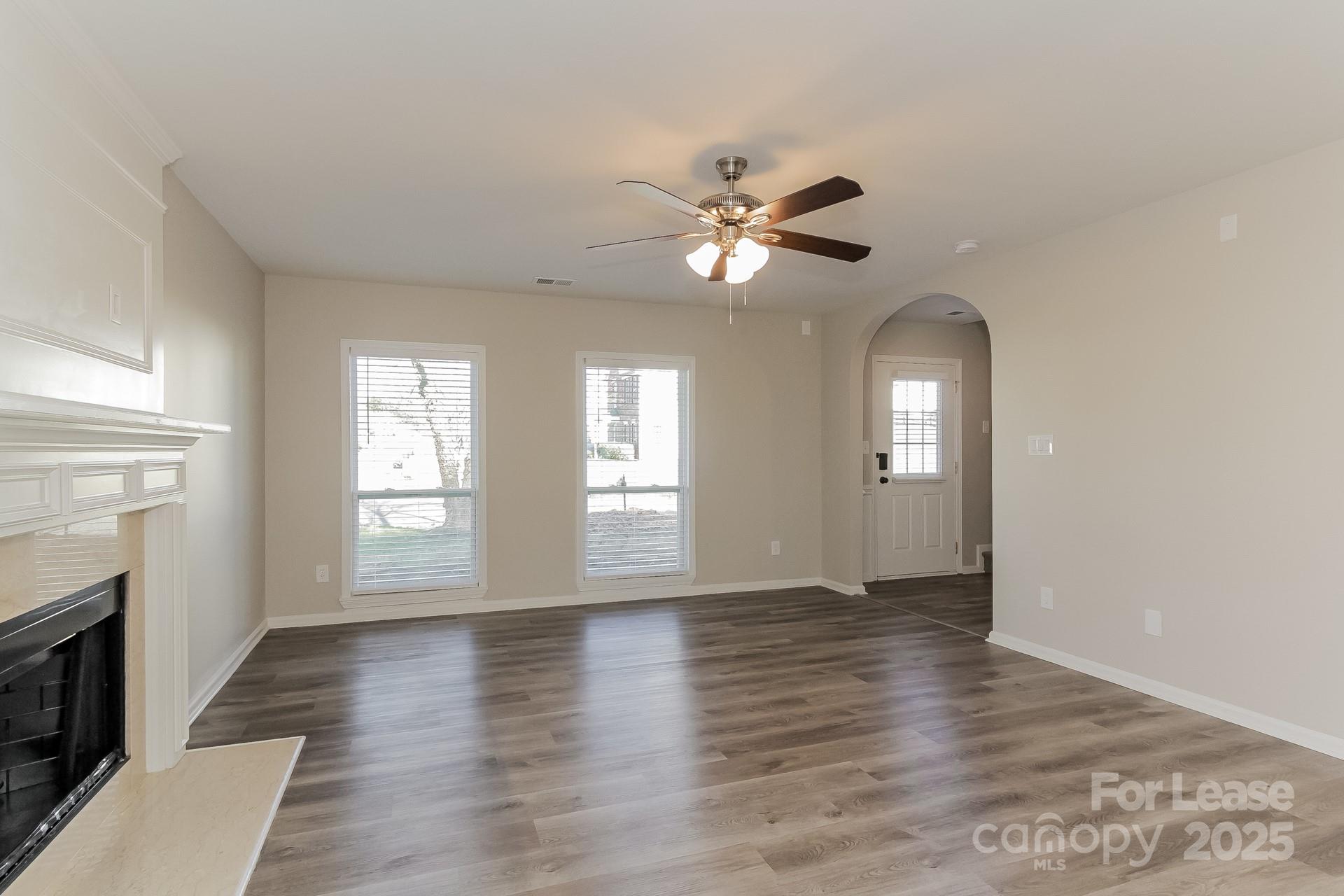 9302 Chastain Walk Drive Property Photo 7