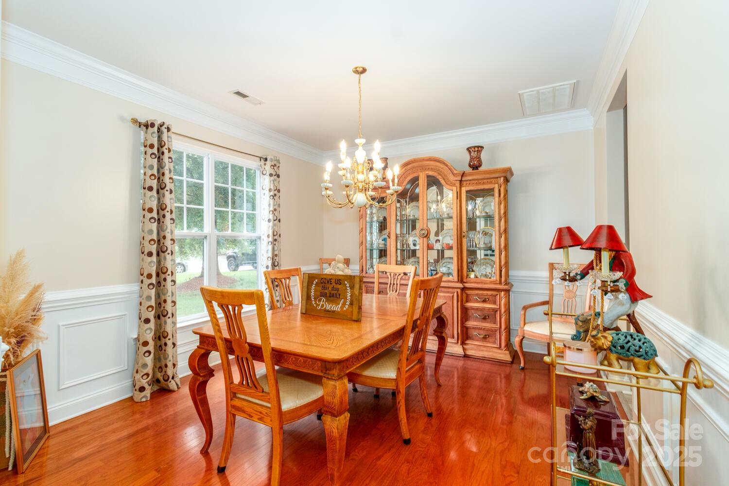 1006 Apogee Drive Property Photo 5