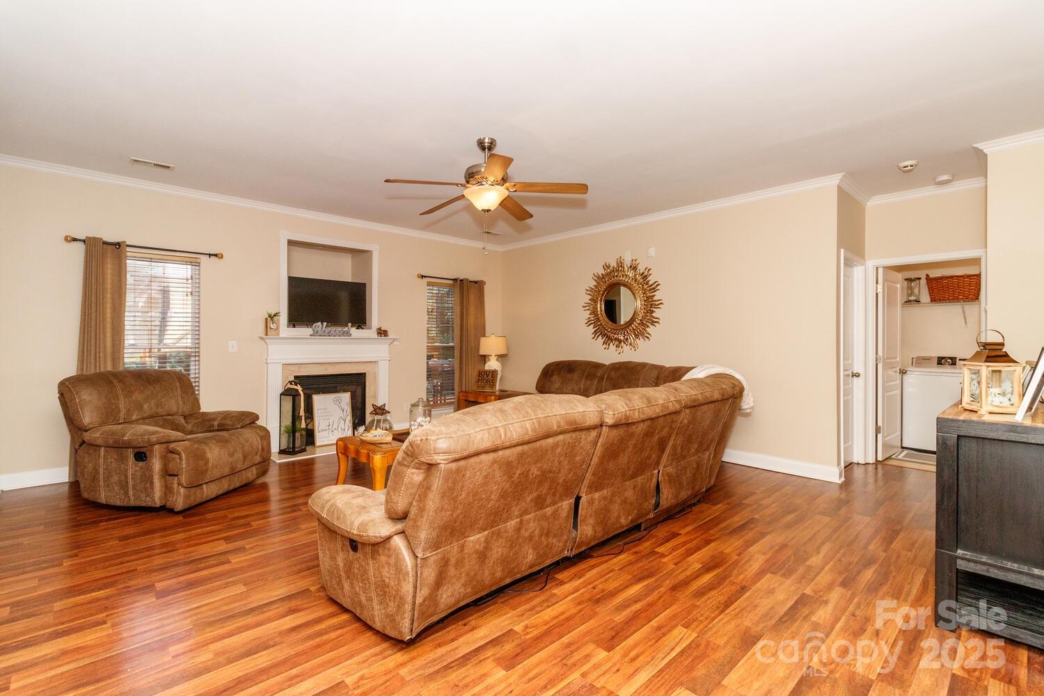 1006 Apogee Drive Property Photo 11