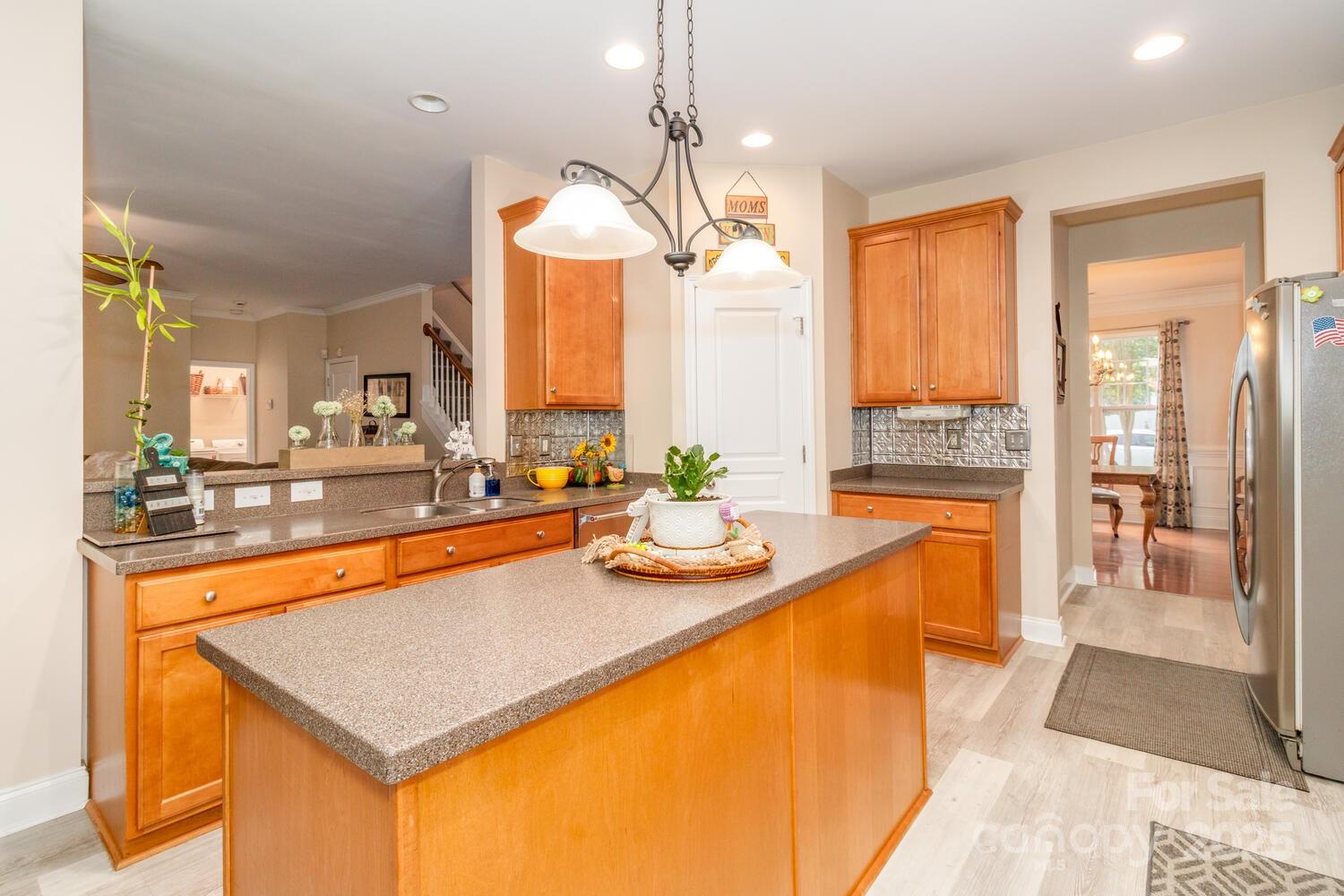 1006 Apogee Drive Property Photo 14