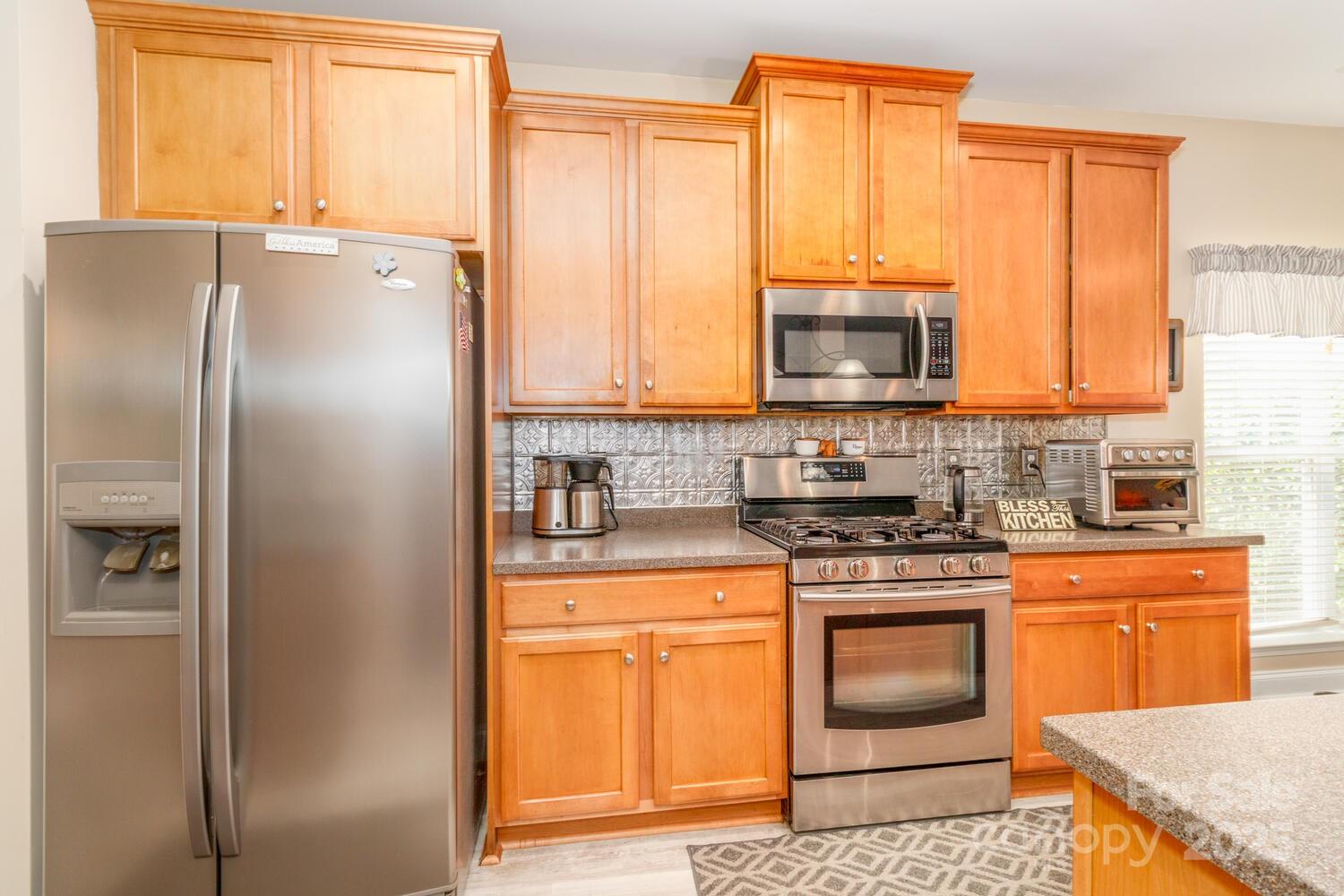 1006 Apogee Drive Property Photo 16