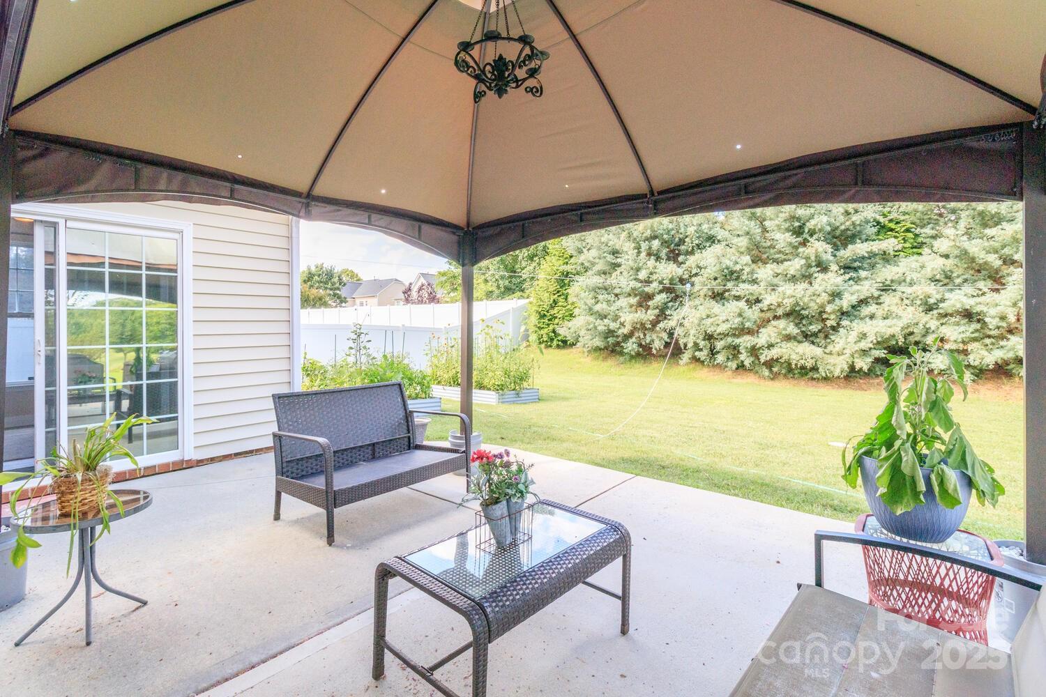 1006 Apogee Drive Property Photo 36