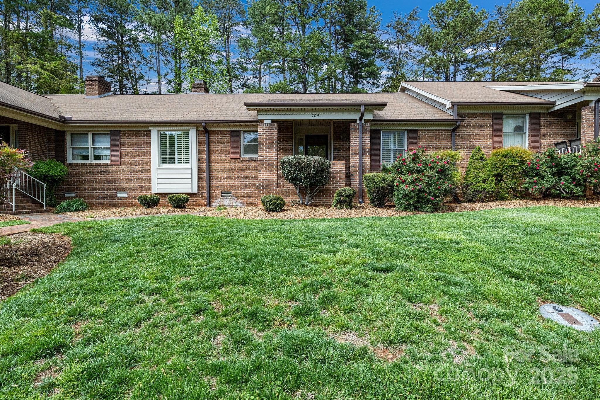 704 Colby Circle Property Photo 1