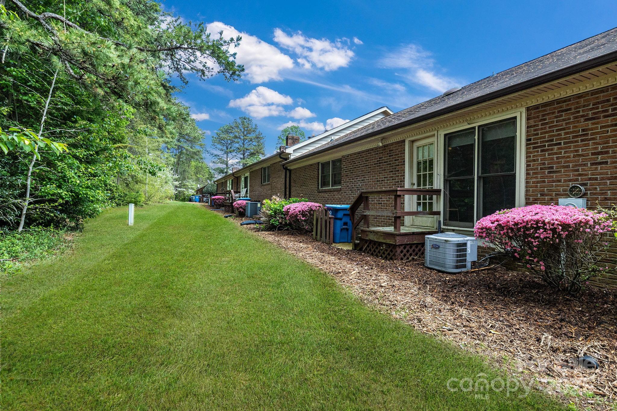 704 Colby Circle Property Photo 19