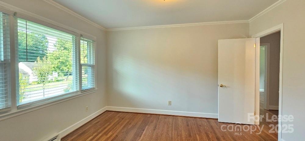 513 Webster Place Property Photo 17