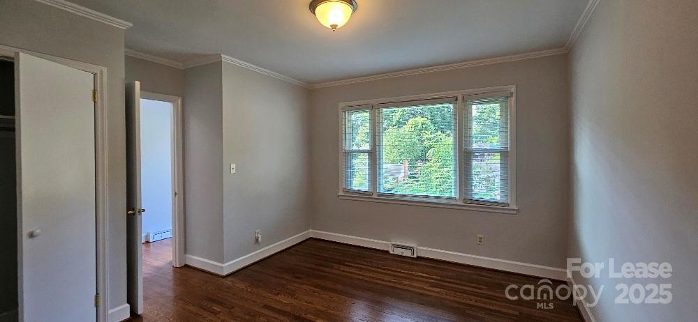 513 Webster Place Property Photo 23