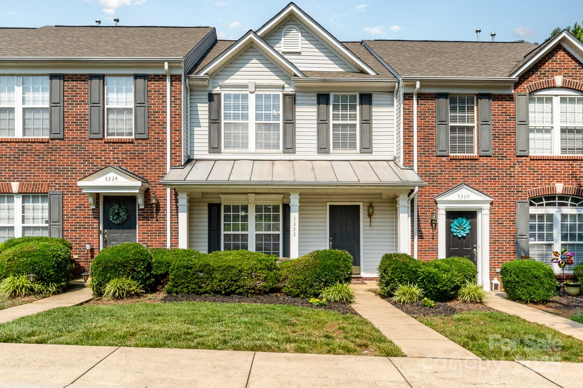 5322 Jocelyn Lane Property Photo 1