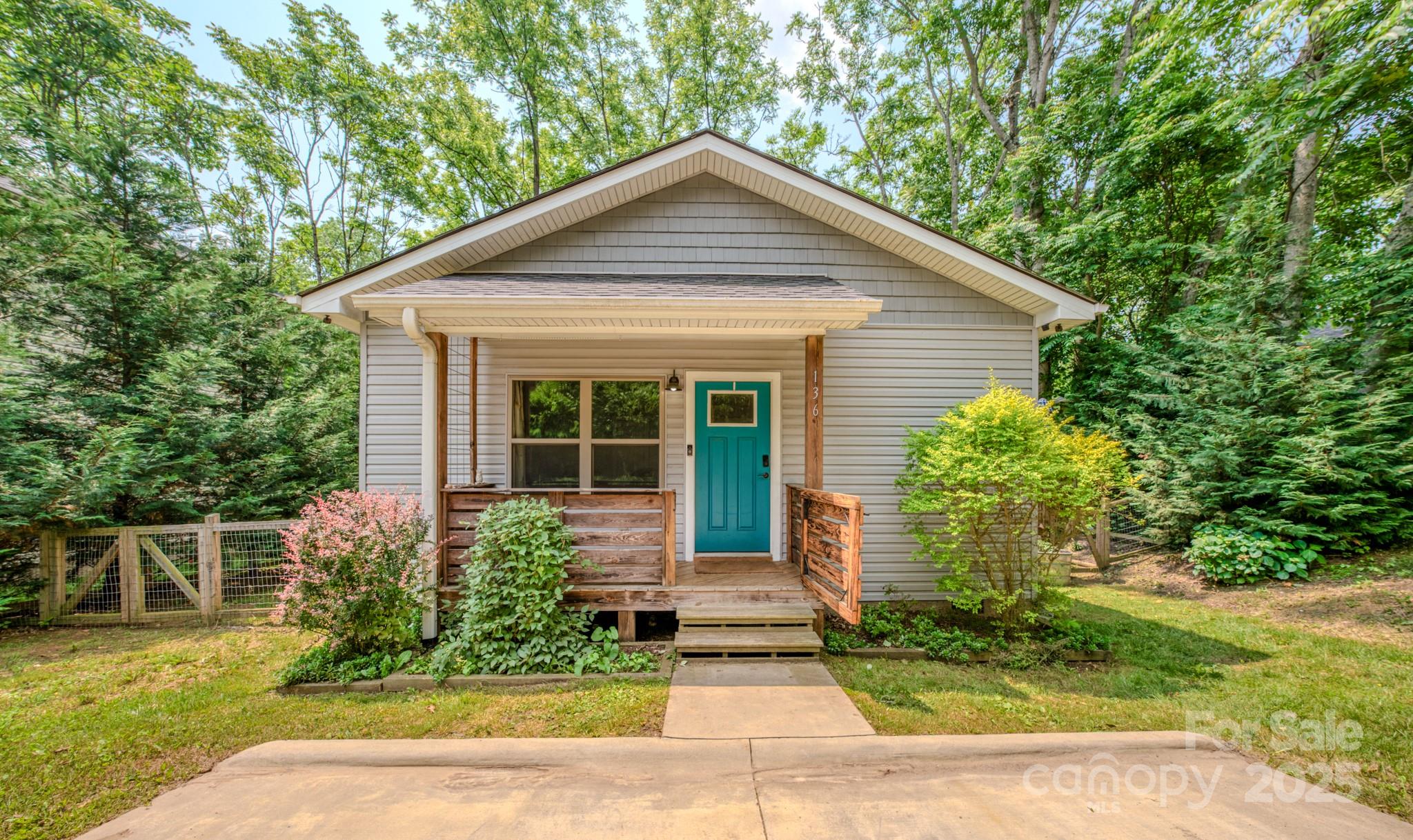 136 Old County Home Road Property Photo 1
