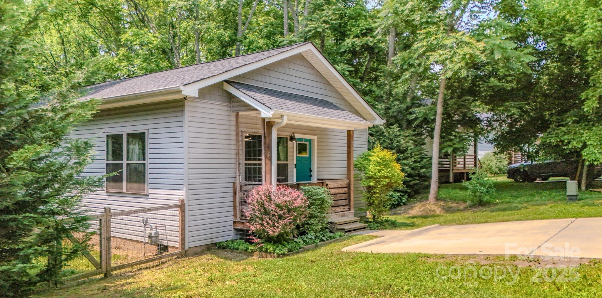 136 Old County Home Road Property Photo 3