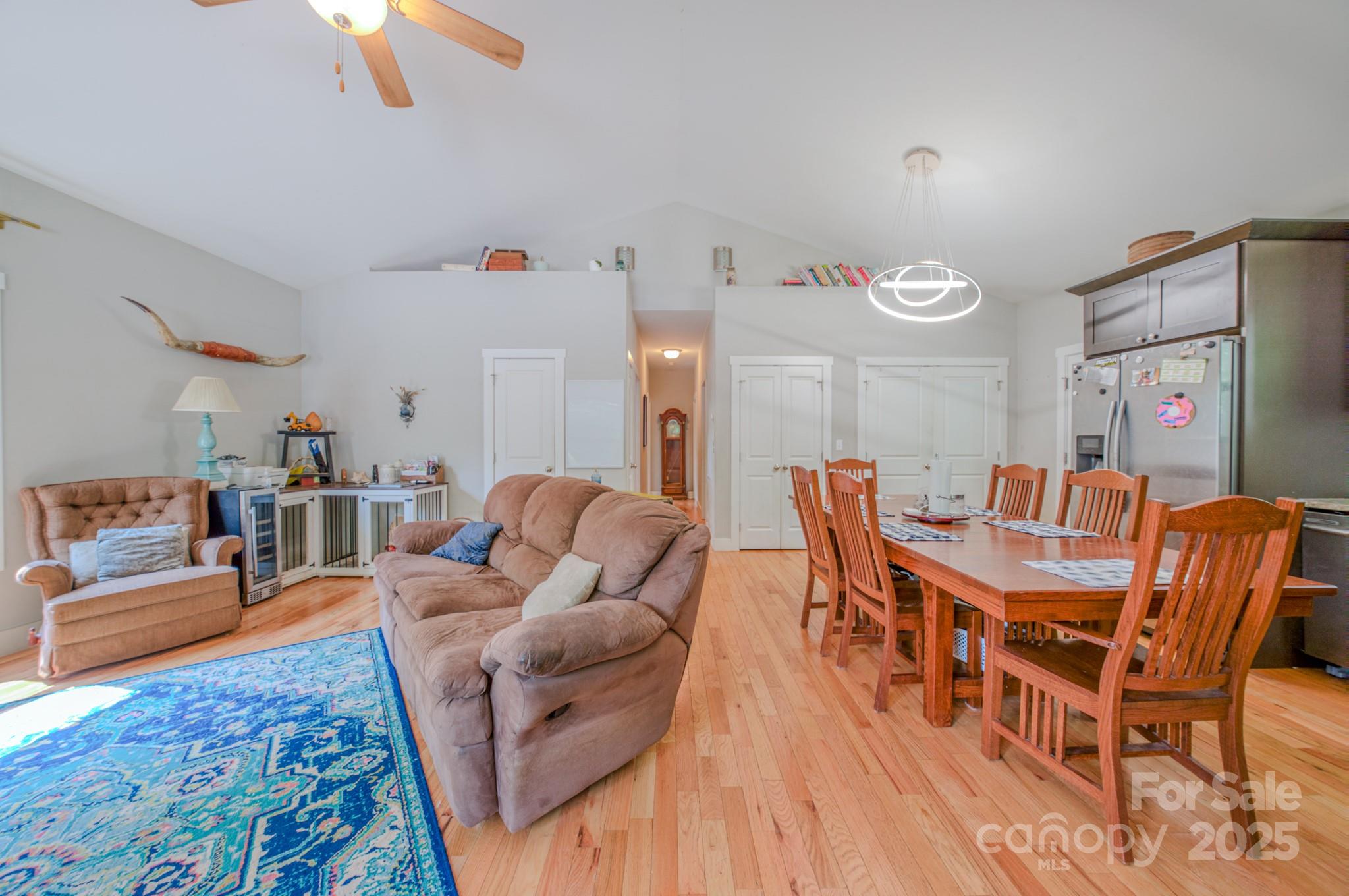 136 Old County Home Road Property Photo 7