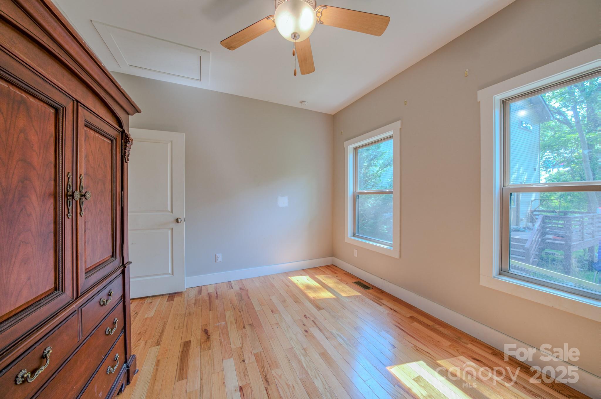 136 Old County Home Road Property Photo 18
