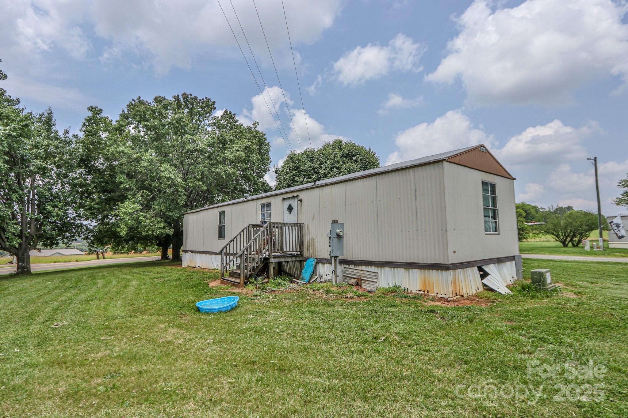 1105 Cabana Lane Property Photo 12