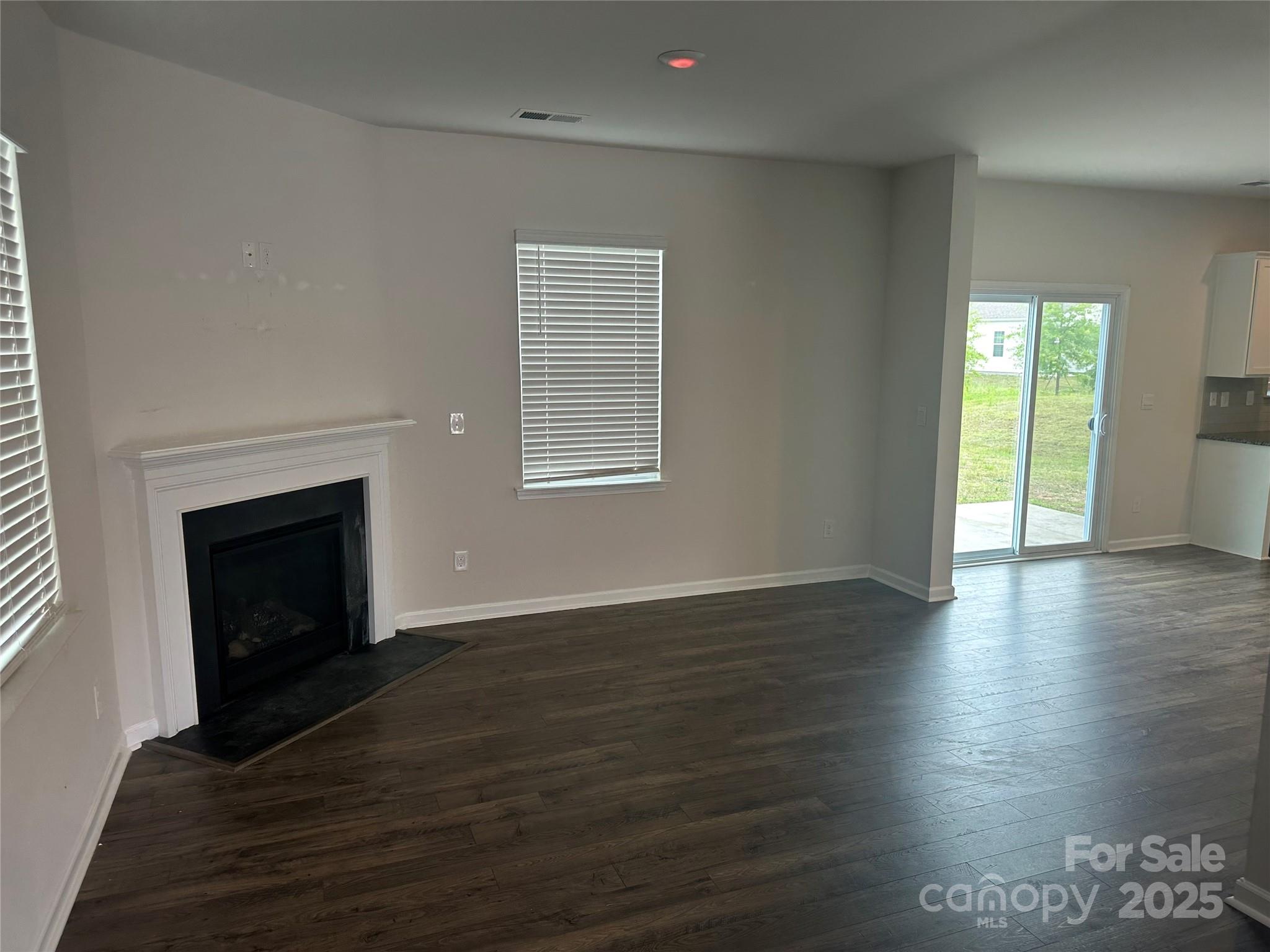 9730 Tea Garden Drive Property Photo 5