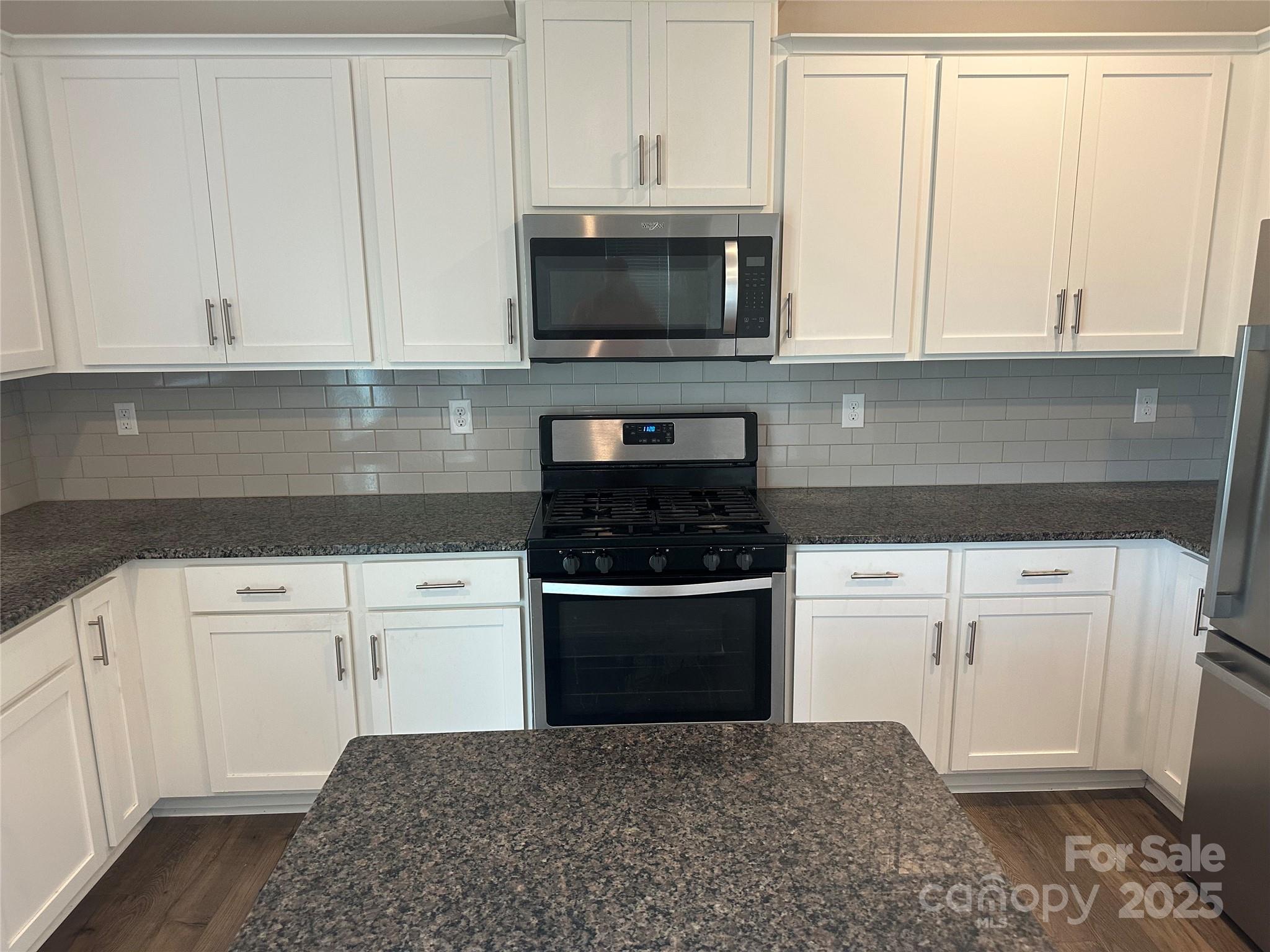 9730 Tea Garden Drive Property Photo 11