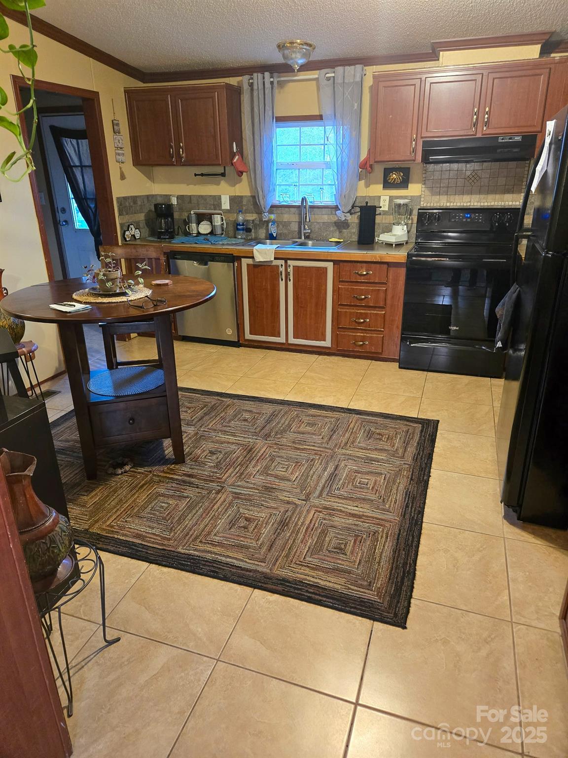 110 Dorothy Lane Property Photo 12