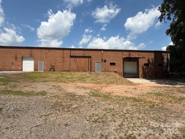106 Somerset Drive Property Photo 3
