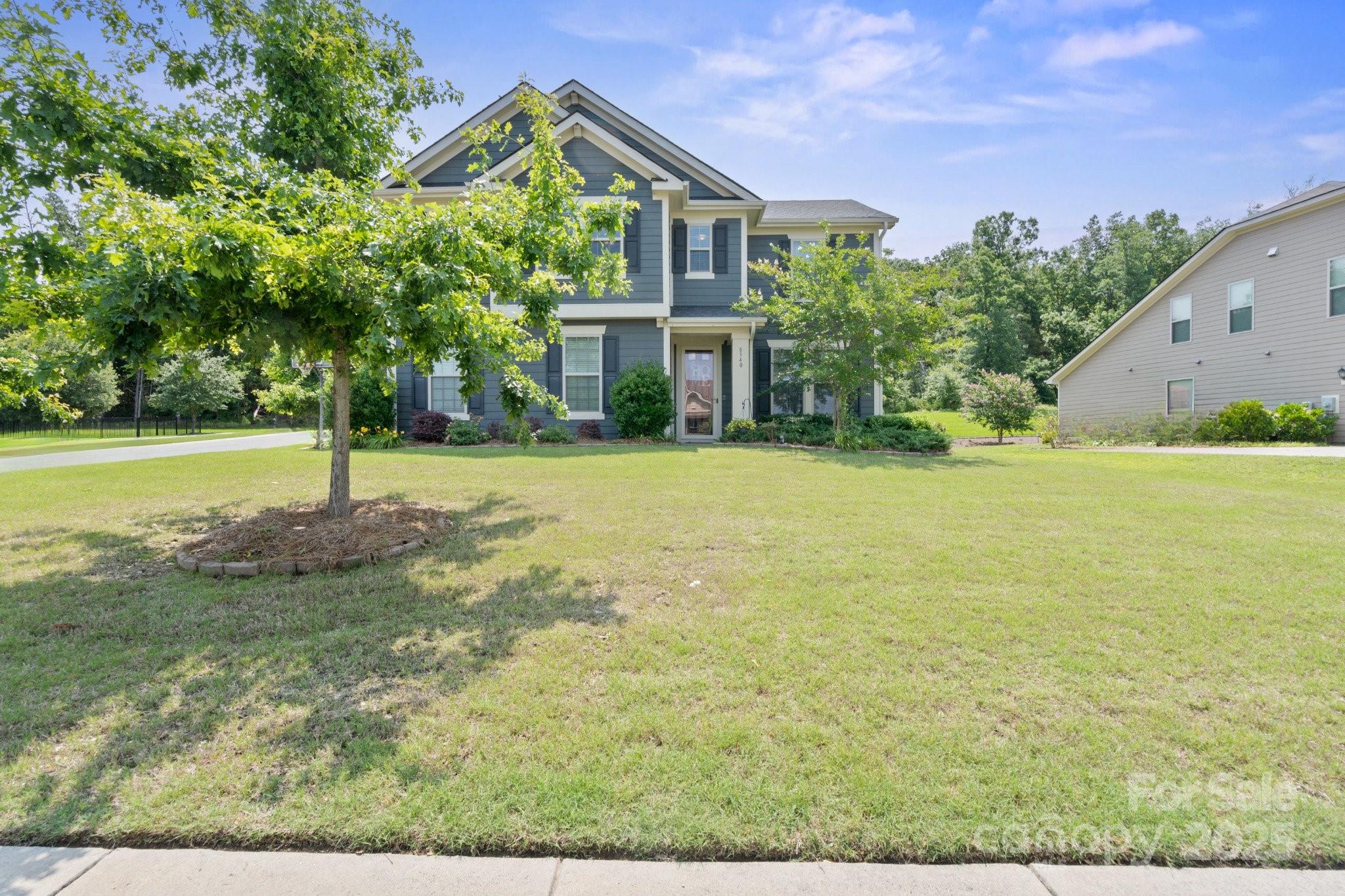 8340 Breton Way Property Photo 1