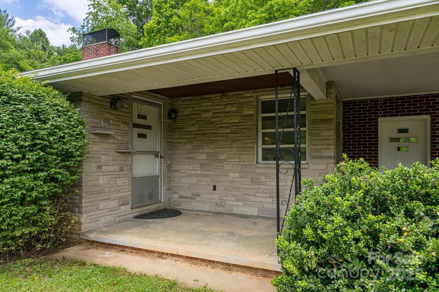546 Scronce Creek Road Property Photo 5