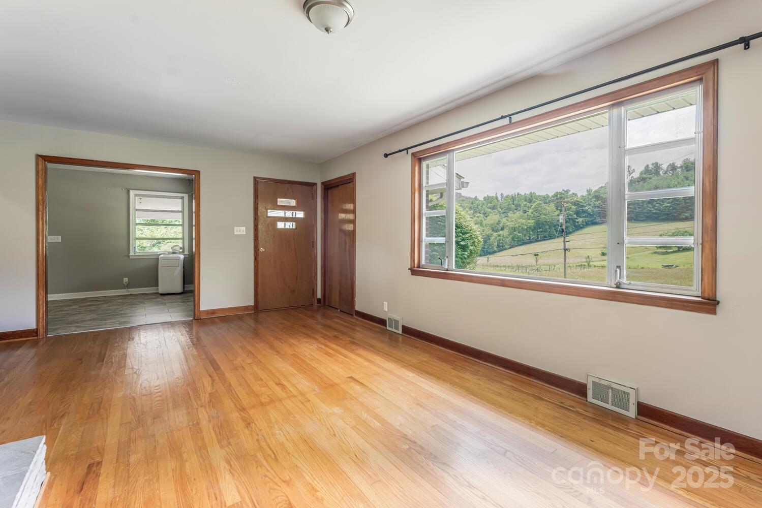 546 Scronce Creek Road Property Photo 10