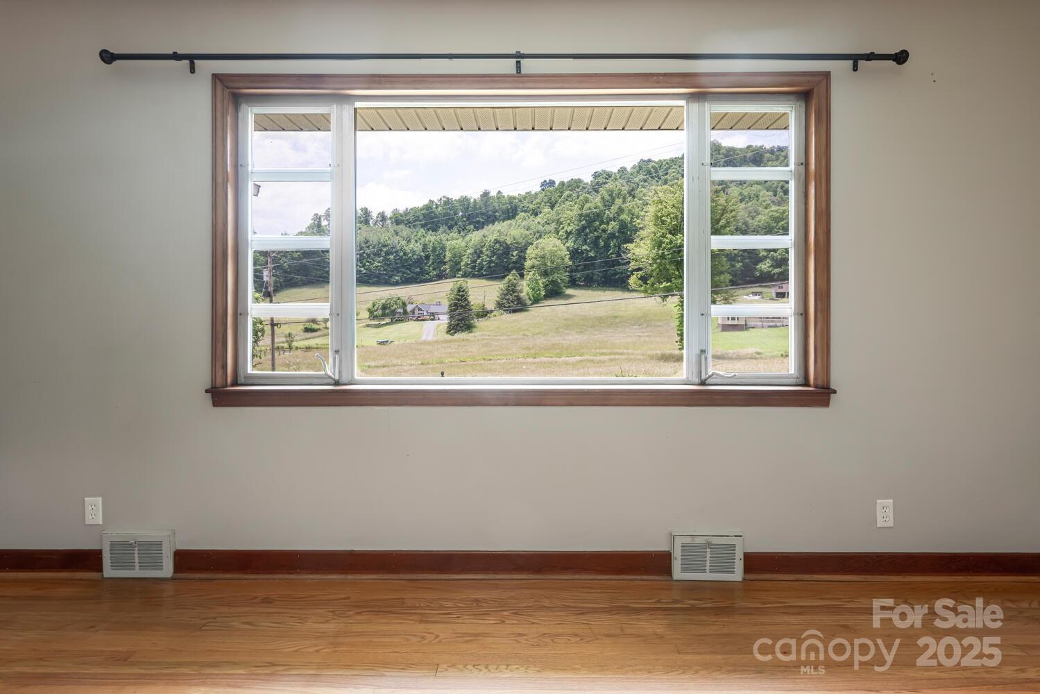 546 Scronce Creek Road Property Photo 14