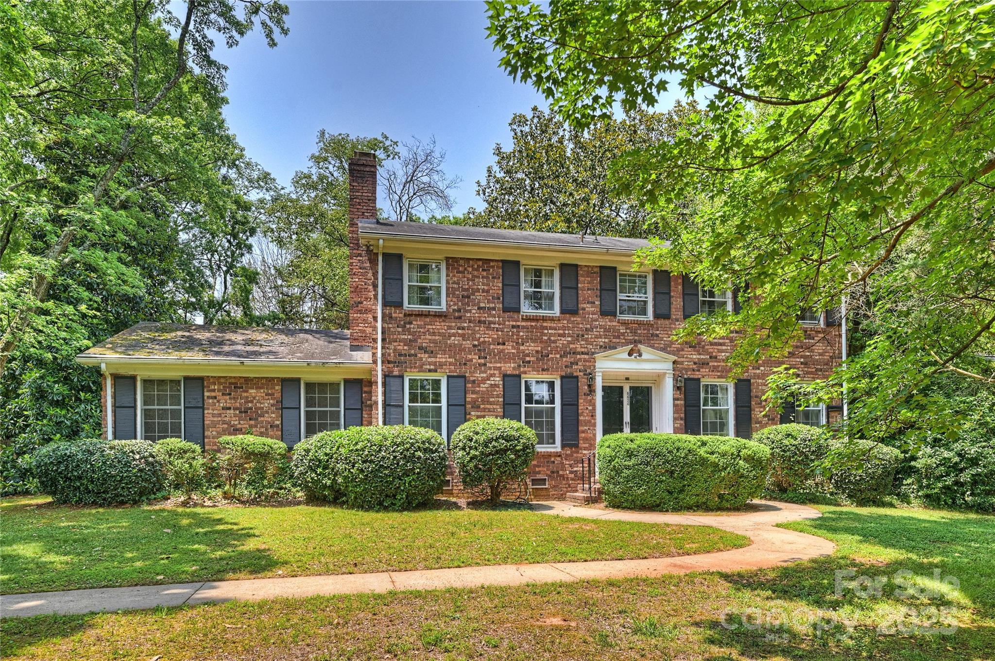 6434 Sardis Road Property Photo 1