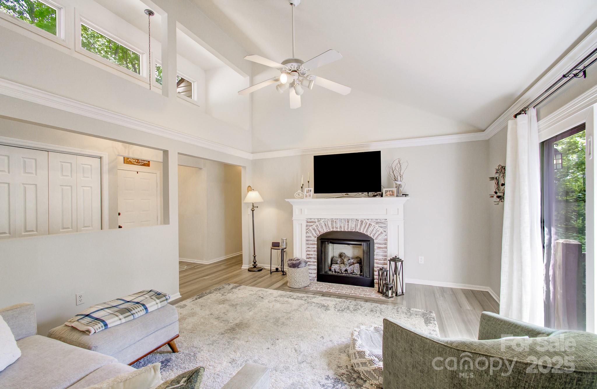 110 Spring Path Property Photo 8