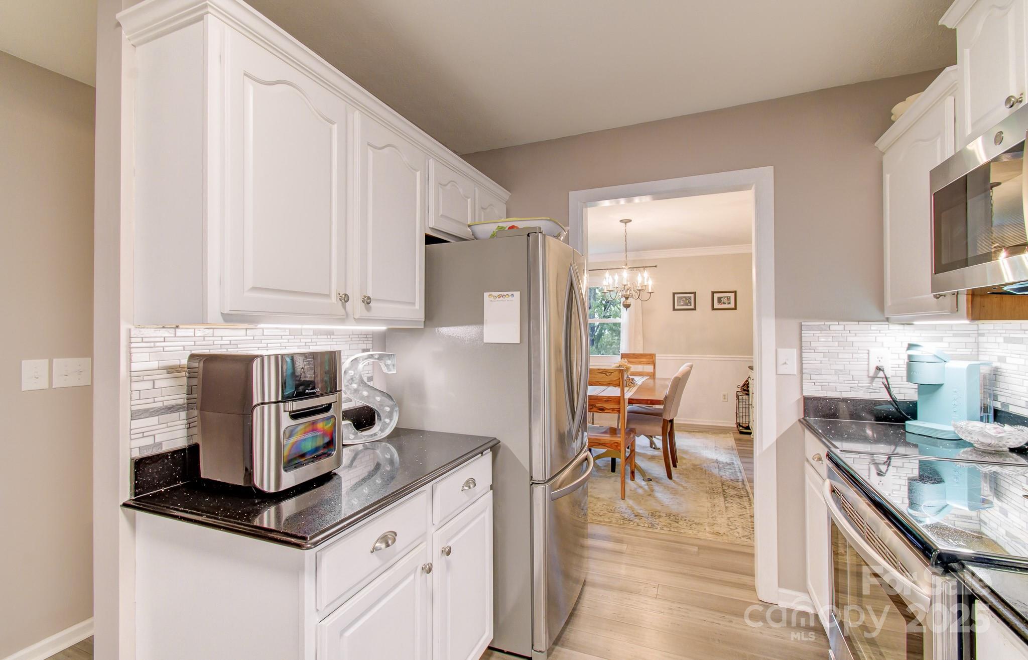 110 Spring Path Property Photo 13