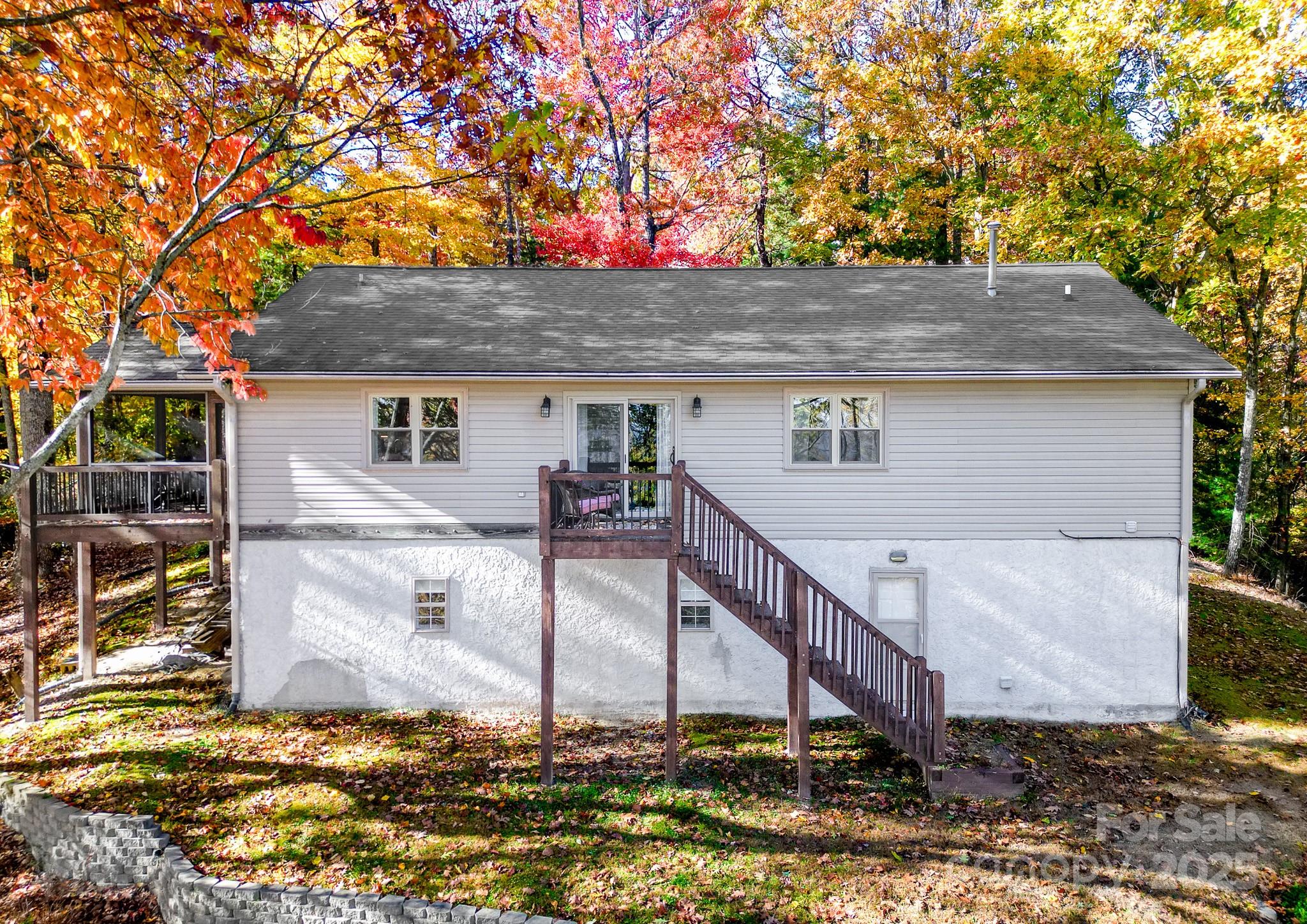 110 Spring Path Property Photo 31