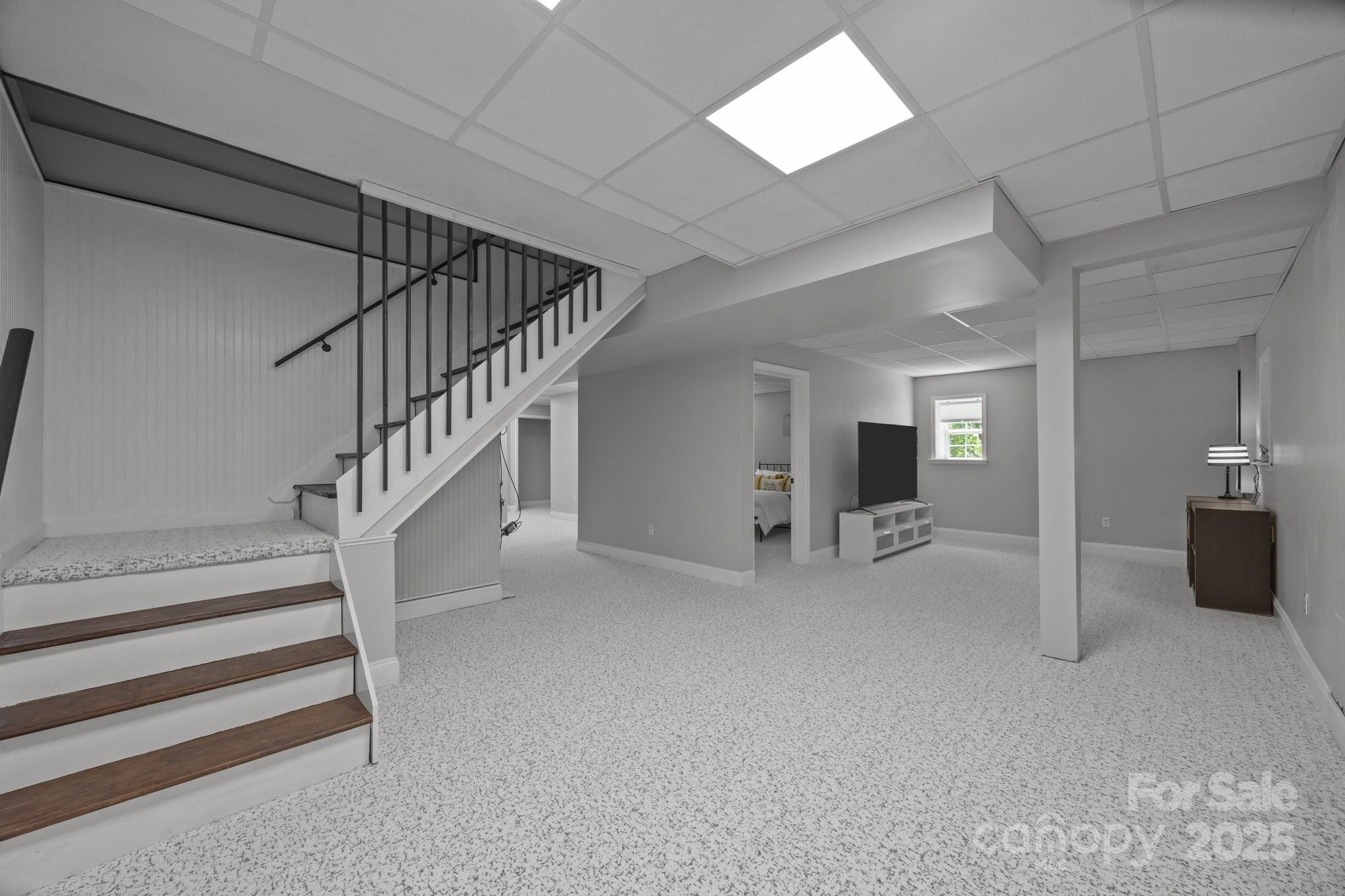 110 Spring Path Property Photo 32