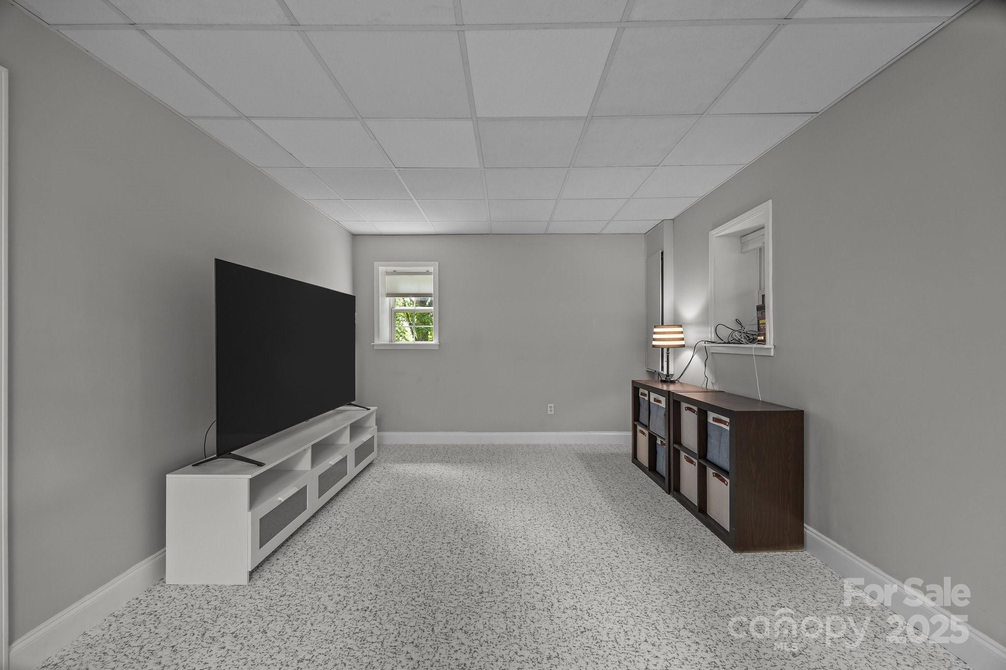 110 Spring Path Property Photo 34