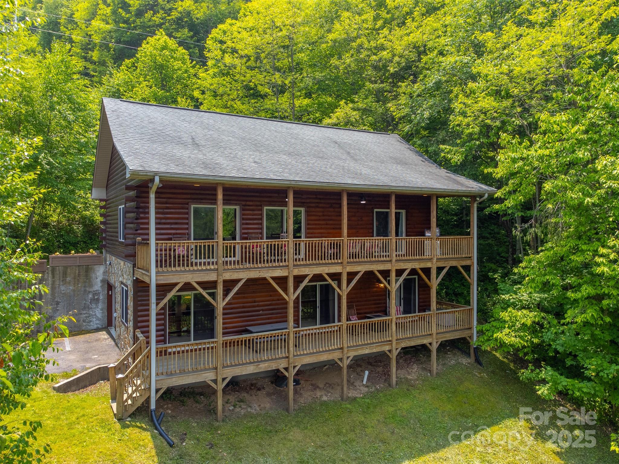 938 Trickle Creek Road Property Photo