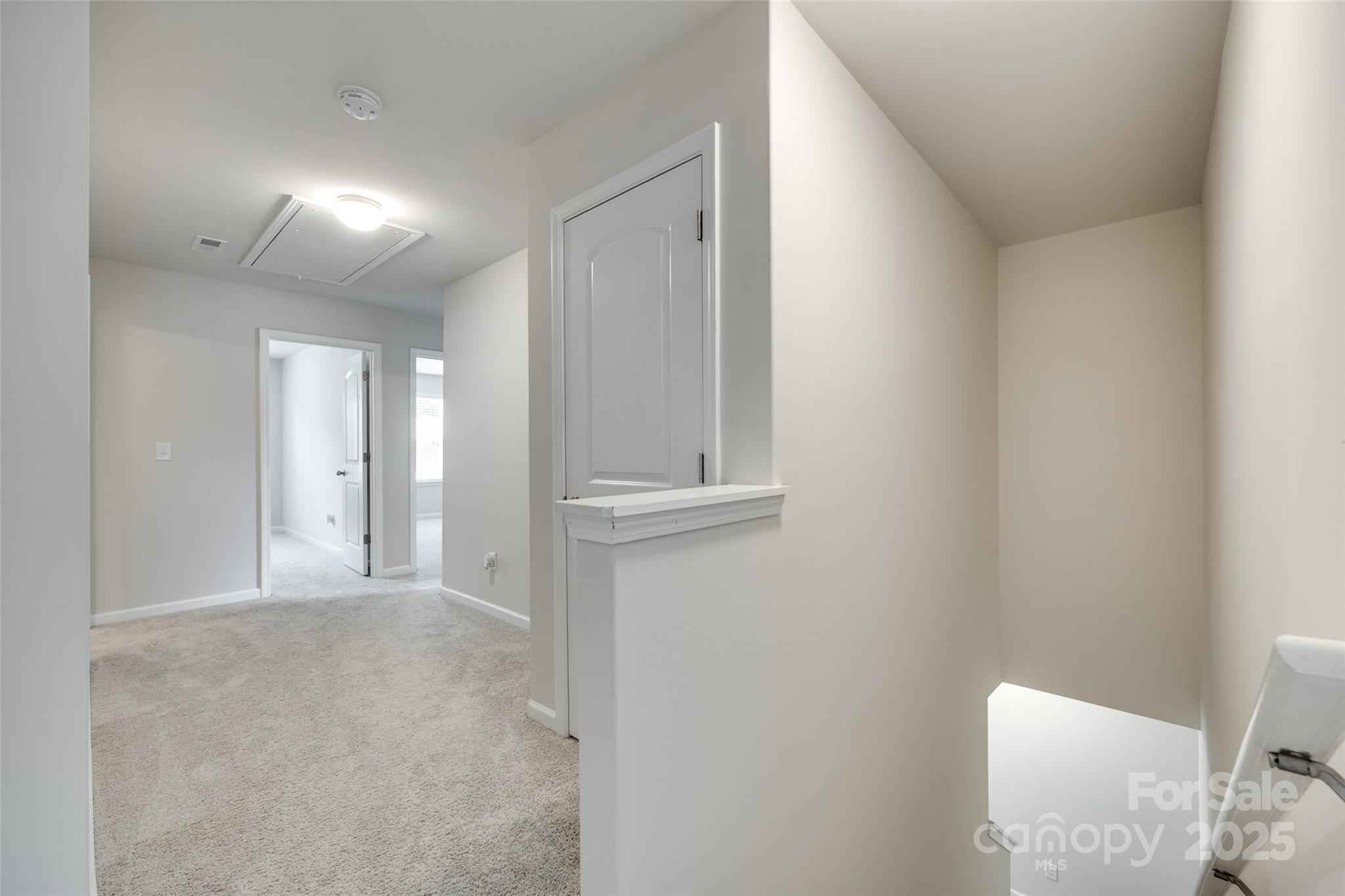 463 W Barr Street Property Photo 14
