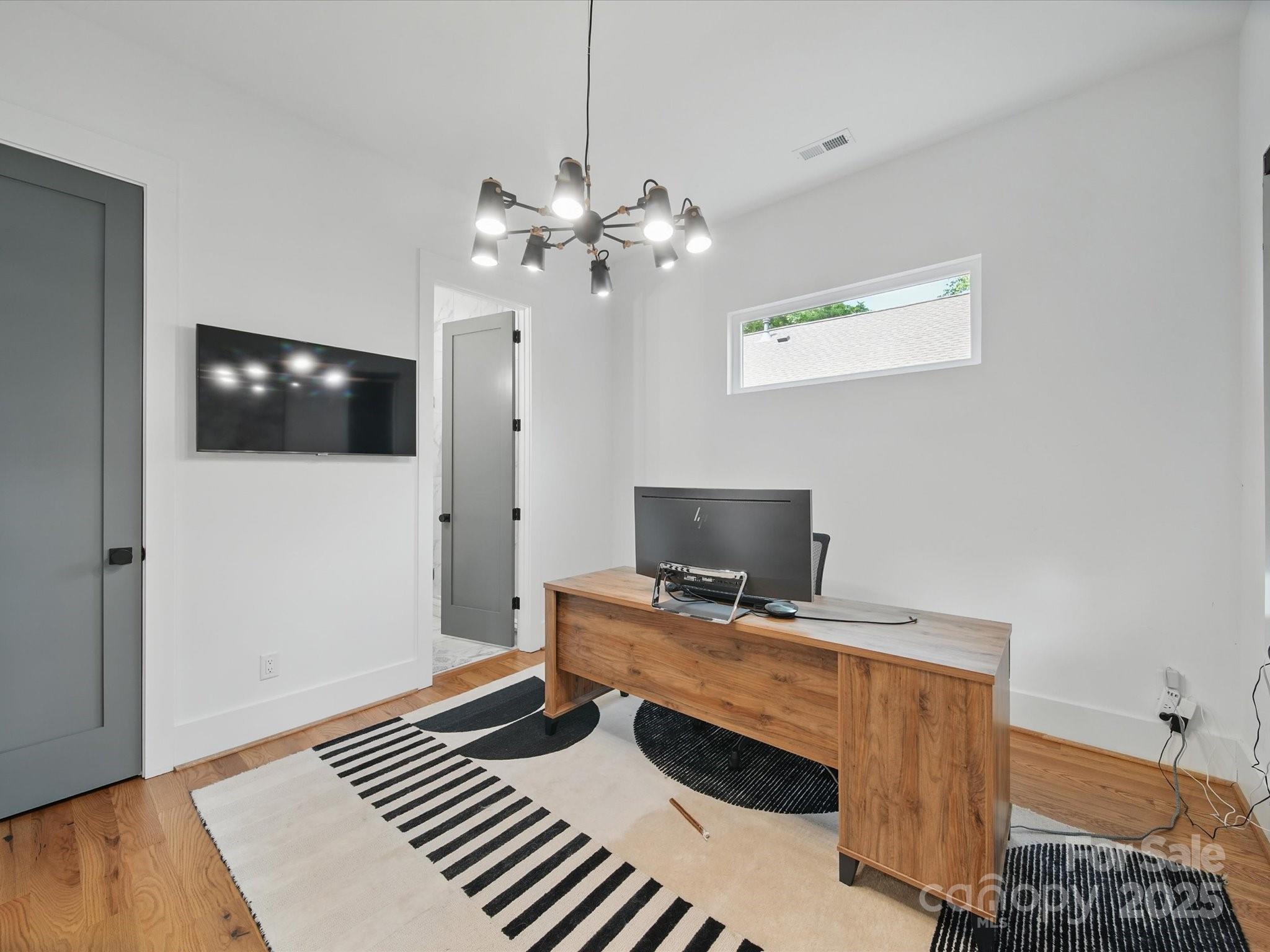 708 Cross Trail Drive Property Photo 21