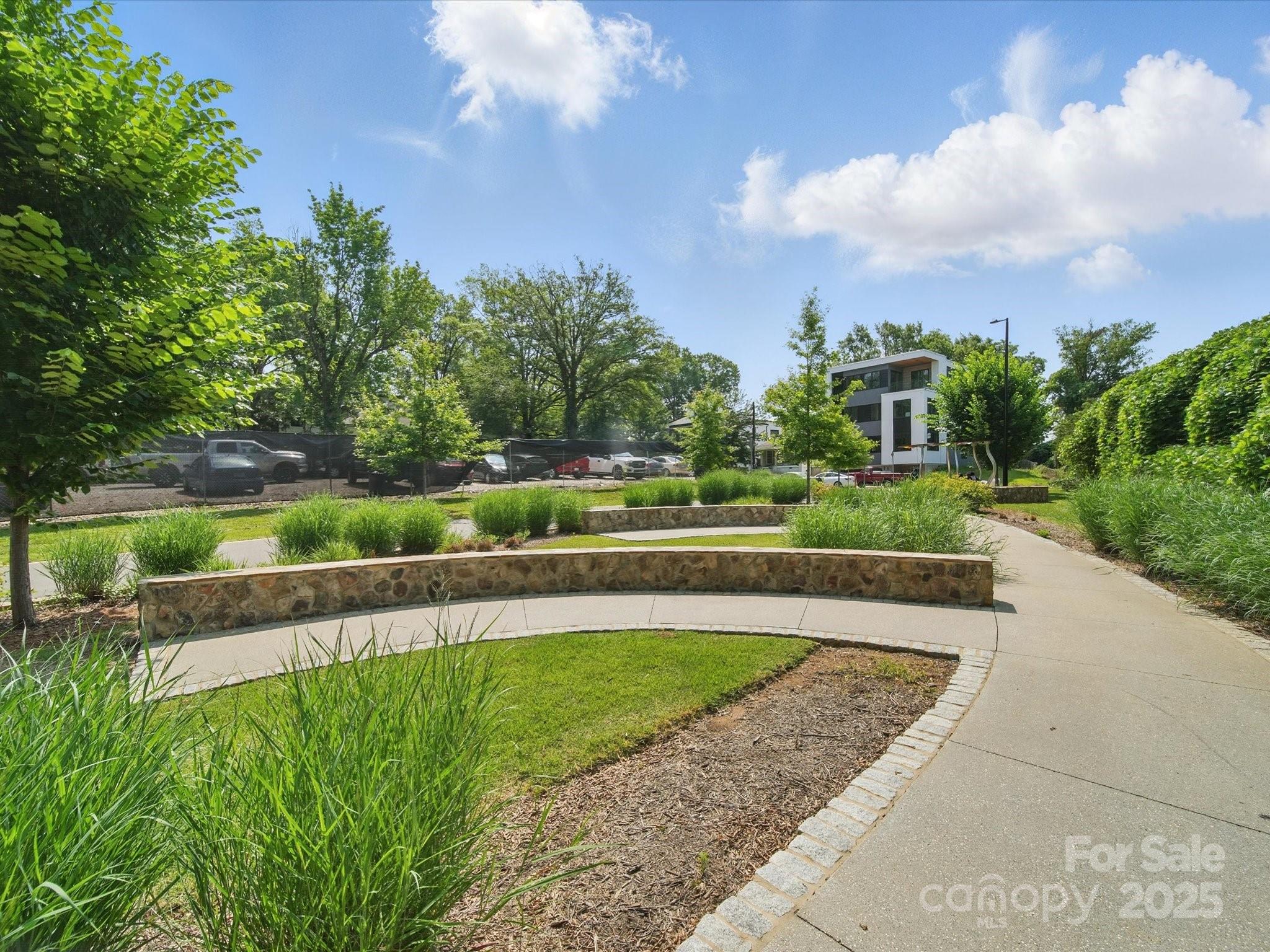 708 Cross Trail Drive Property Photo 37