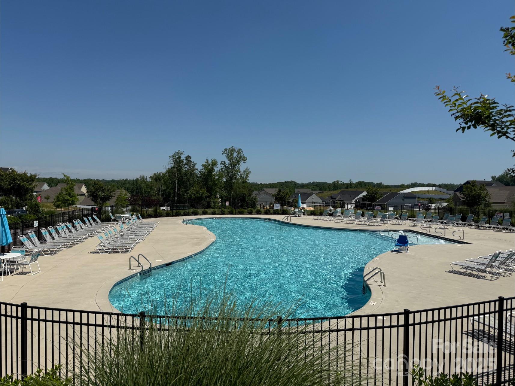 15018 Marymont Avenue Property Photo 42