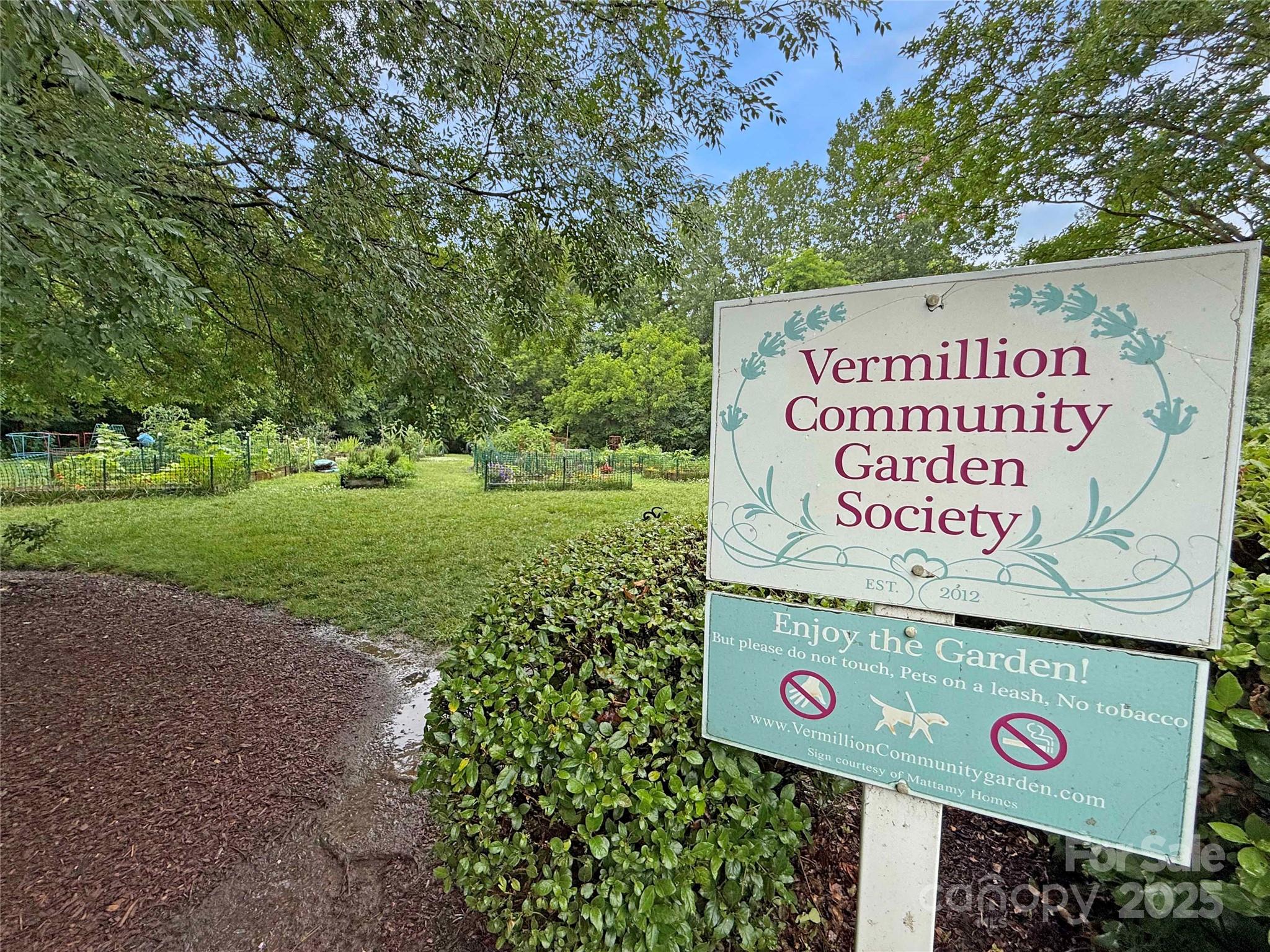 15018 Marymont Avenue Property Photo 43