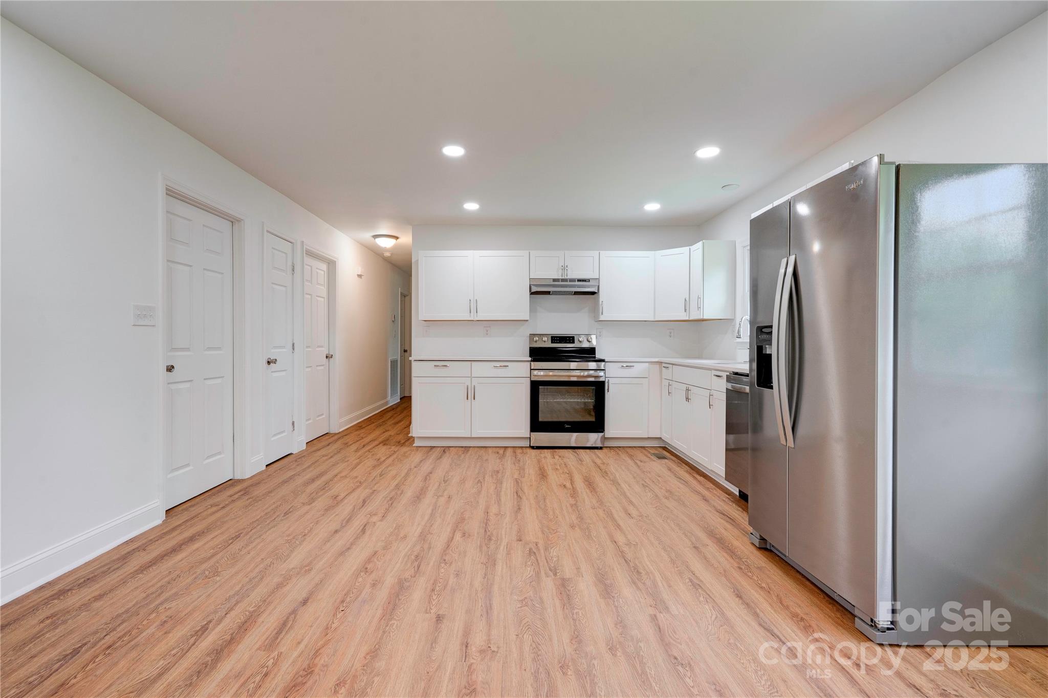 231 London Road Property Photo 5