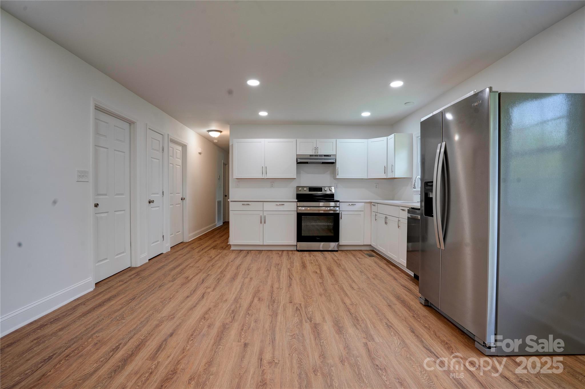 231 London Road Property Photo 6